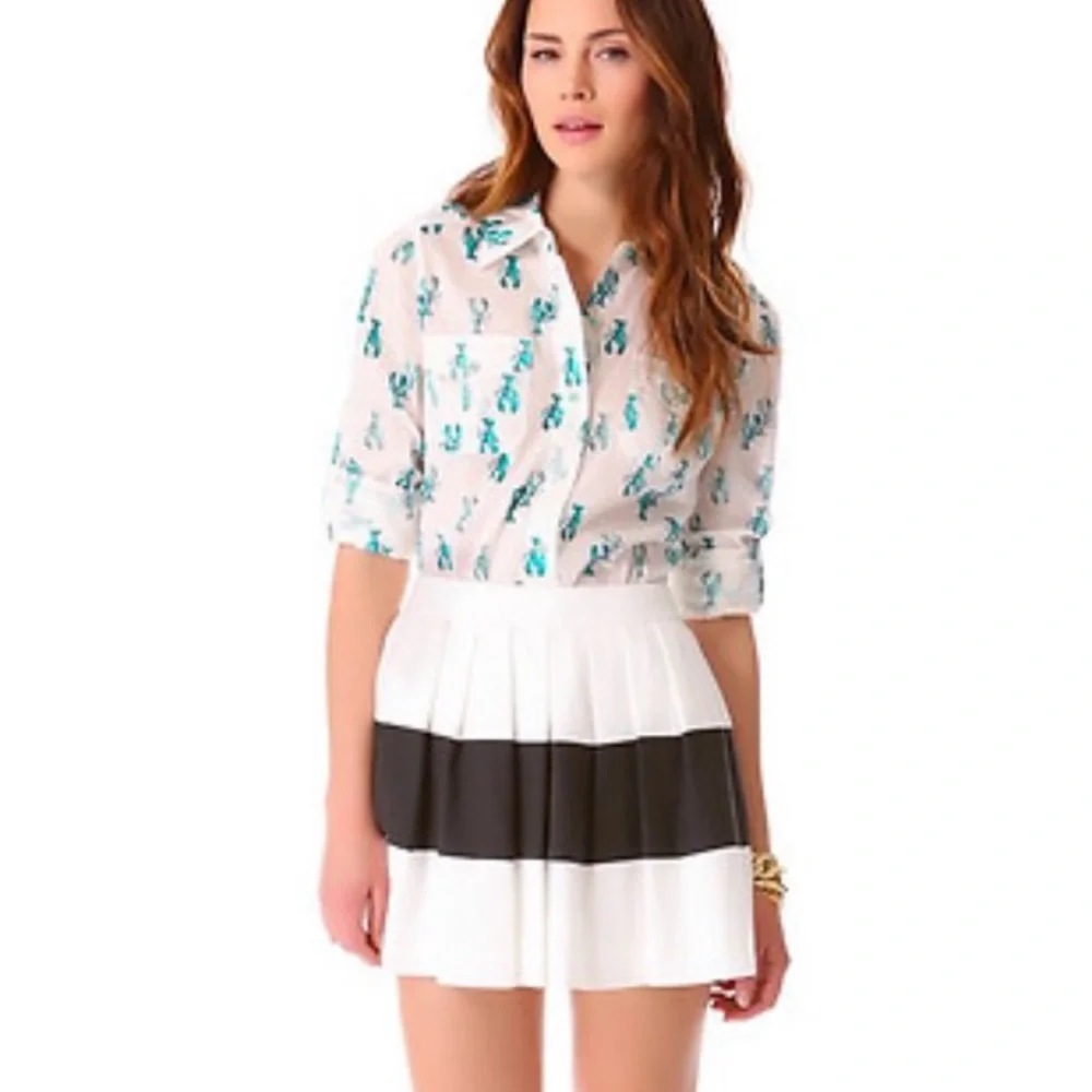 Tory Burch Brigitte Lobster Voile’ Blouse - Picture 11 of 11